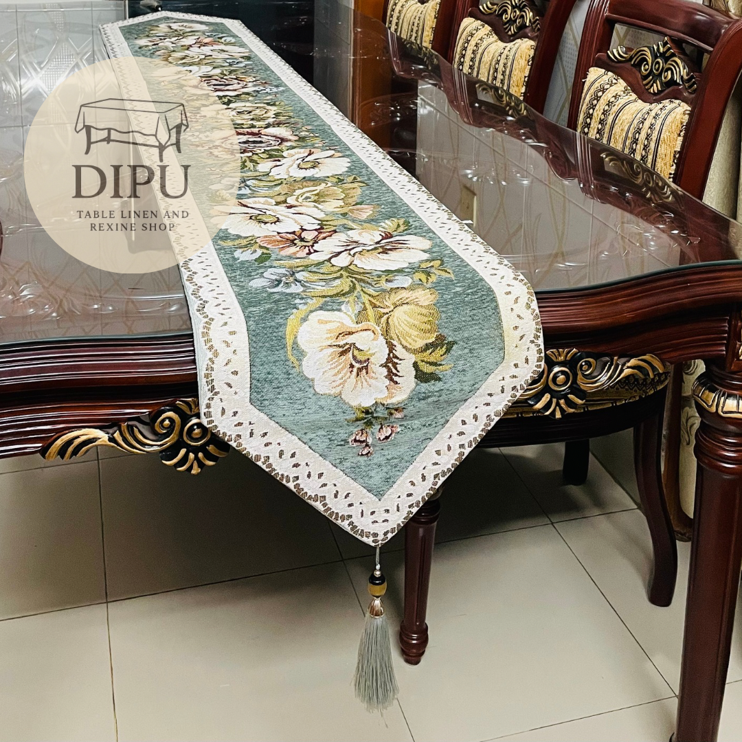 Exclusive Single Table Runner