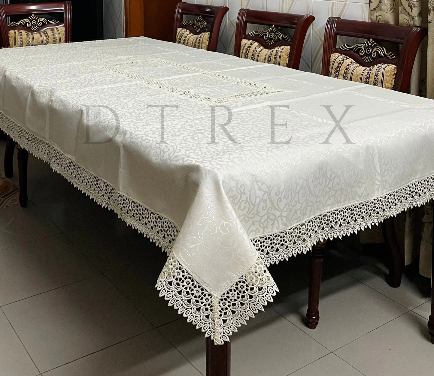 High Quality Spillproof Tablecloth