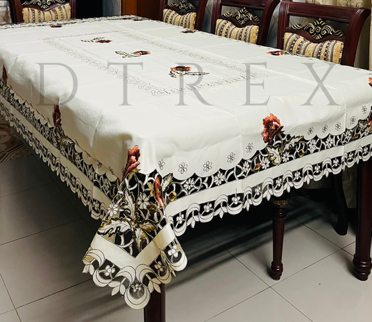 European Light Luxury Hollow Embroidered Tablecloth