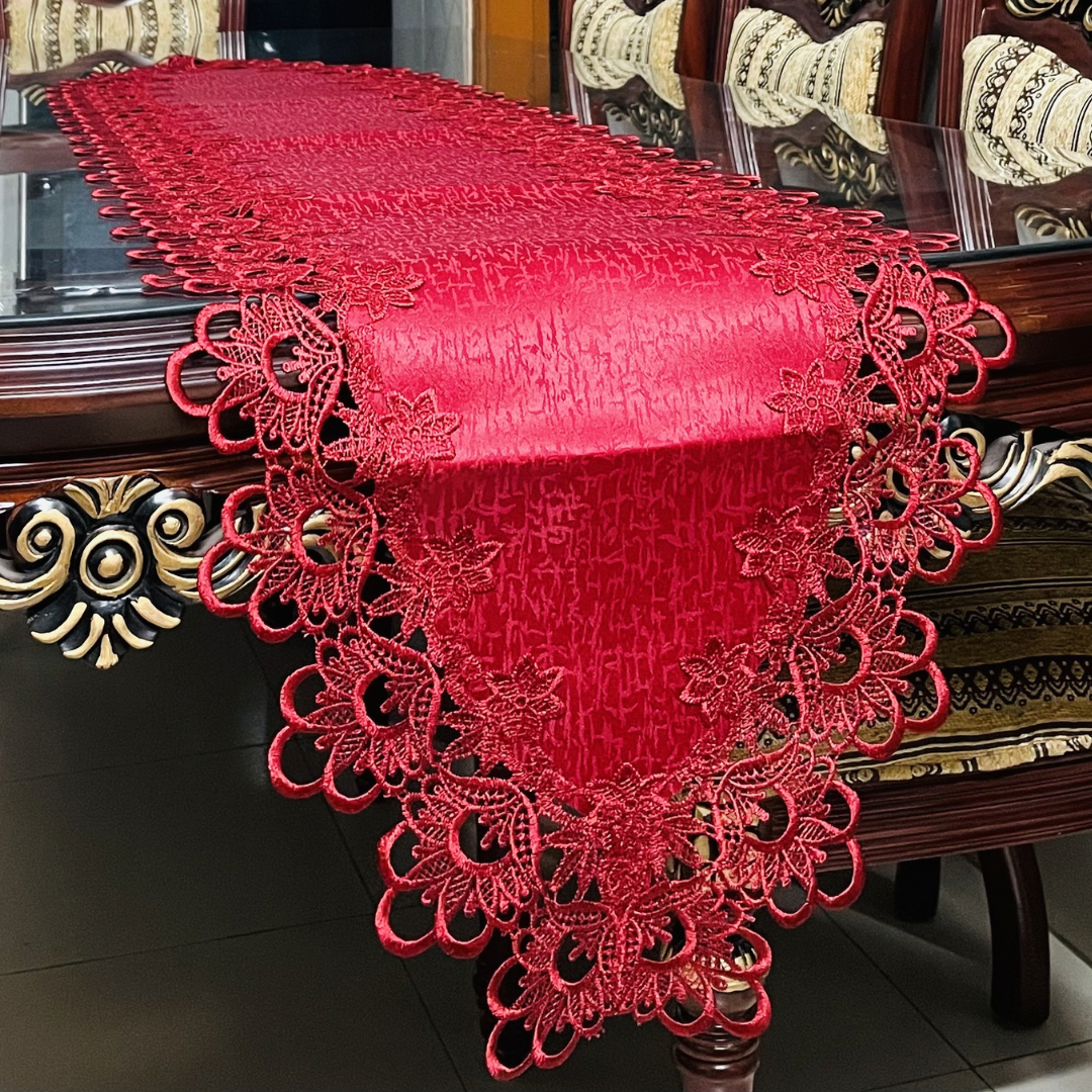 European Floral Lace Style Table Runner Set