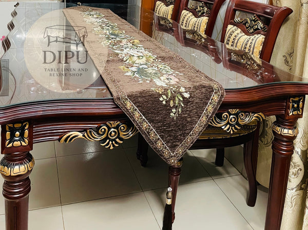 Exclusive Single Table Runner