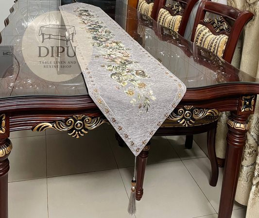 Exclusive Single Table Runner